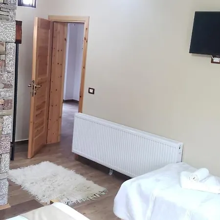 Bujtina Shkodrani Bed and breakfast