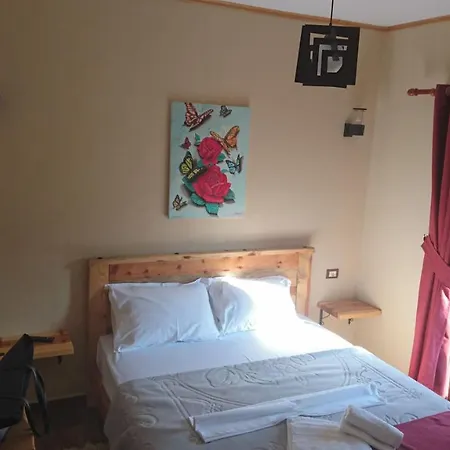 Couette-café Bujtina Shkodrani Voskopojë