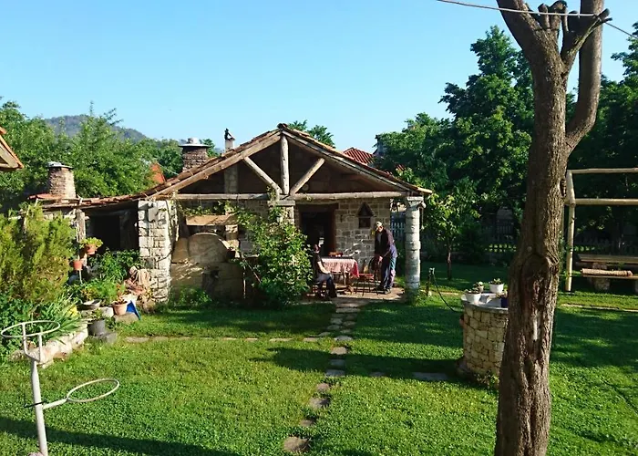 Bujtina Shkodrani