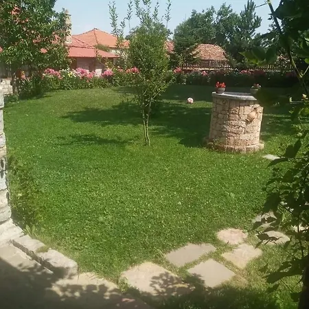 Bujtina Shkodrani Bed & Breakfast 3*