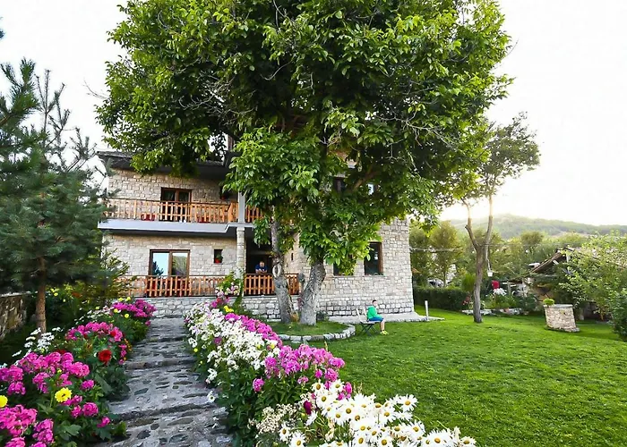 Bujtina Shkodrani 3*