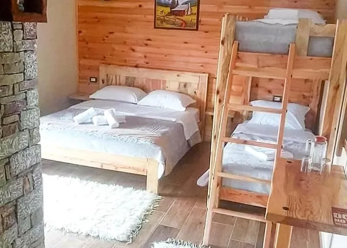 Bed & Breakfast Bujtina Shkodrani Voskopojë