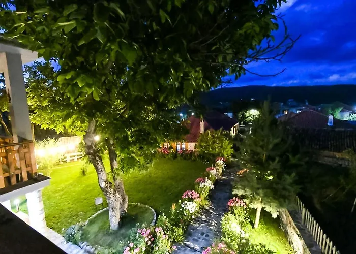 Bujtina Shkodrani فندق مبيت وإفطار 3*